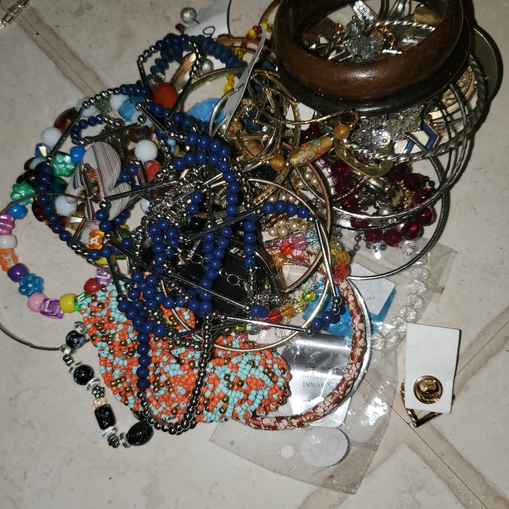 1 pound jewelry lot